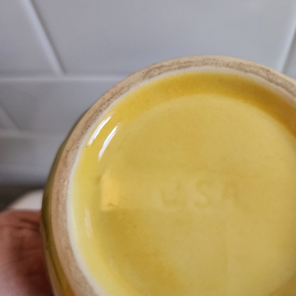 Vintage USA 78 Shawnee Pottery Corn King Sugar Bowl Yellow and Green (B) - Picture 5 of 5